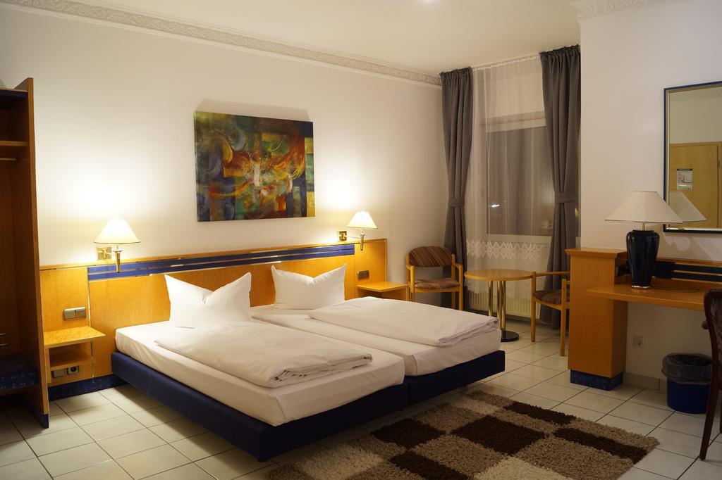 Hotel Rahlstedter Hof Hamburg Zewnętrze zdjęcie