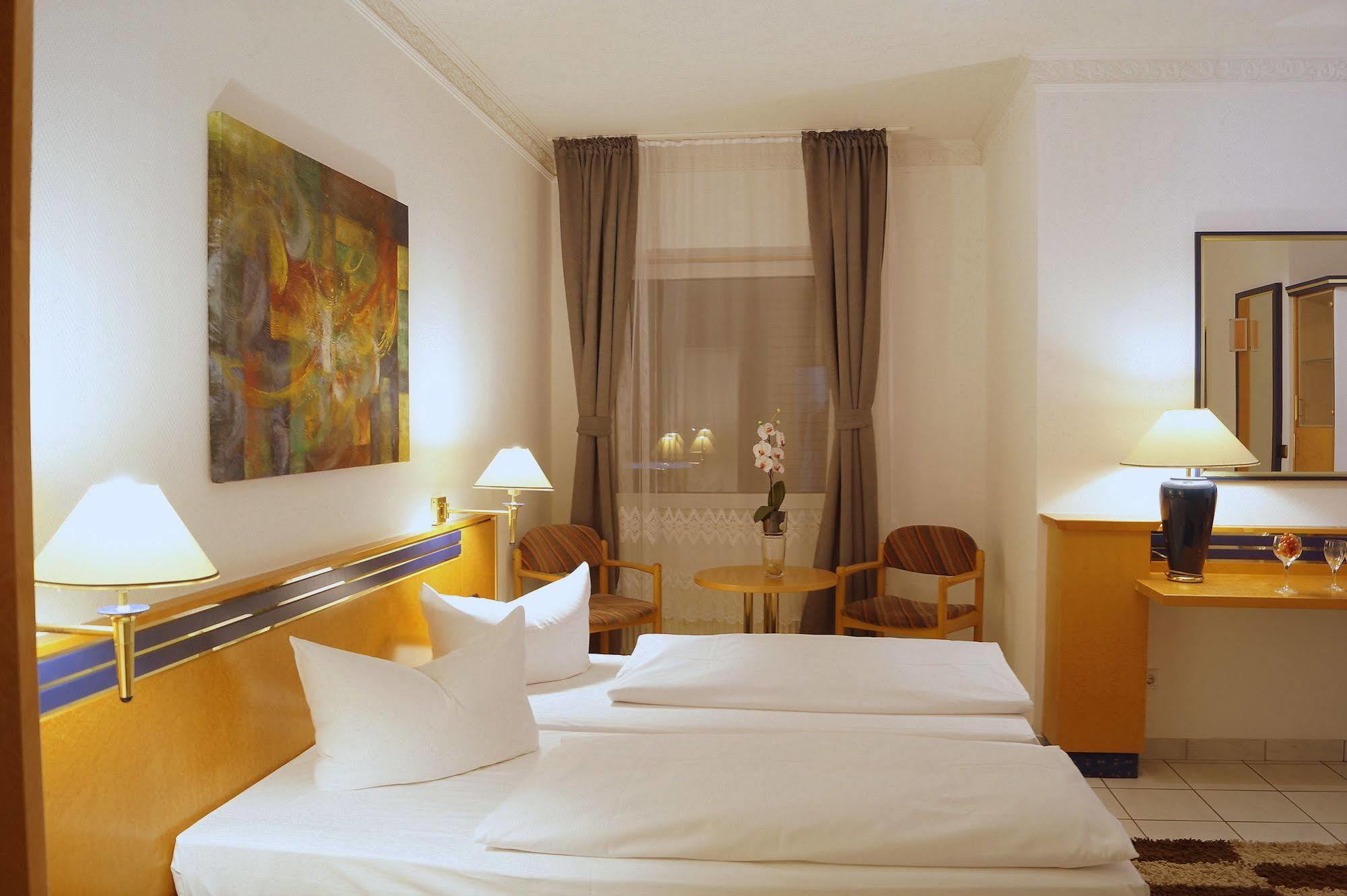Hotel Rahlstedter Hof Hamburg Zewnętrze zdjęcie